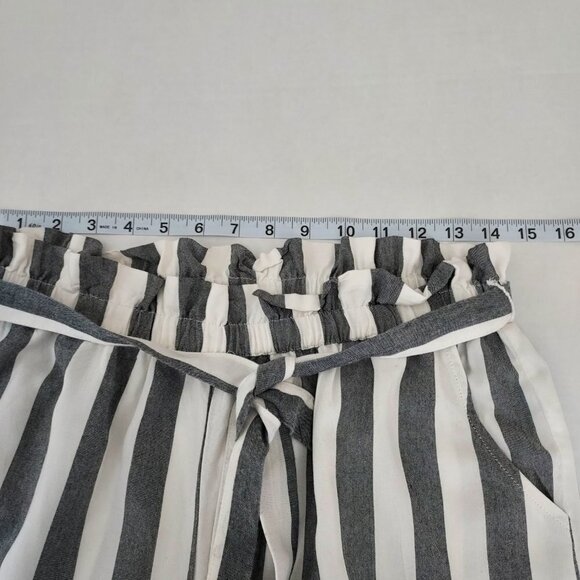 American Eagles Outfitters Hi Rise Paperbag Waist Pants NWT - Picture 6 of 8